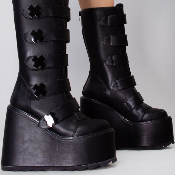 YRU Dune Strapped X Platform Boots in Blackout - Picture 2 of 5